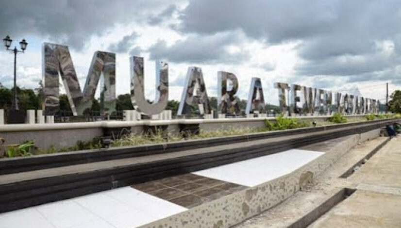 Karangan Bunga Papan Palangkaraya King Florist 087748567736 – Solusi Tepat untuk Setiap Acara