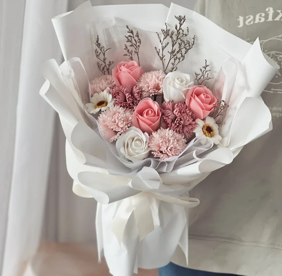 Buket Bunga Custom Palangkaraya: Kebebasan Berkreasi untuk Hadiah yang Personal